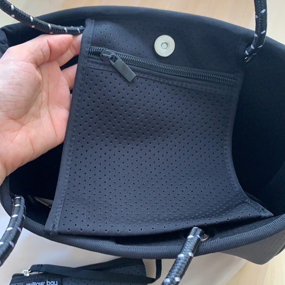 NWT Willow Bay Australia - Picture 9 of 13